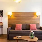 Adagio Bercy Village 4*