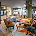 Adagio Bercy Village 4*