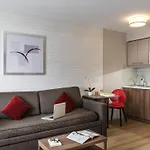 Aparthotel Adagio Paris Bercy Village