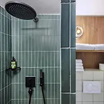 Adagio Bercy Village 4*