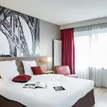 Adagio Bercy Village 4*
